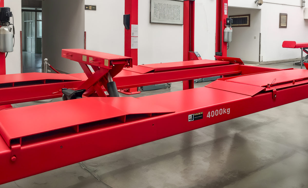 Комплект развальных площадок для слесарного подъемника, ш. 550 мм